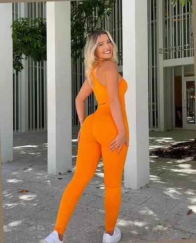 Milena - Sakarya Escort (Eskort) | Adapazarı Escort (Eskort) | Milena | Restoran | Elite Girls VIP