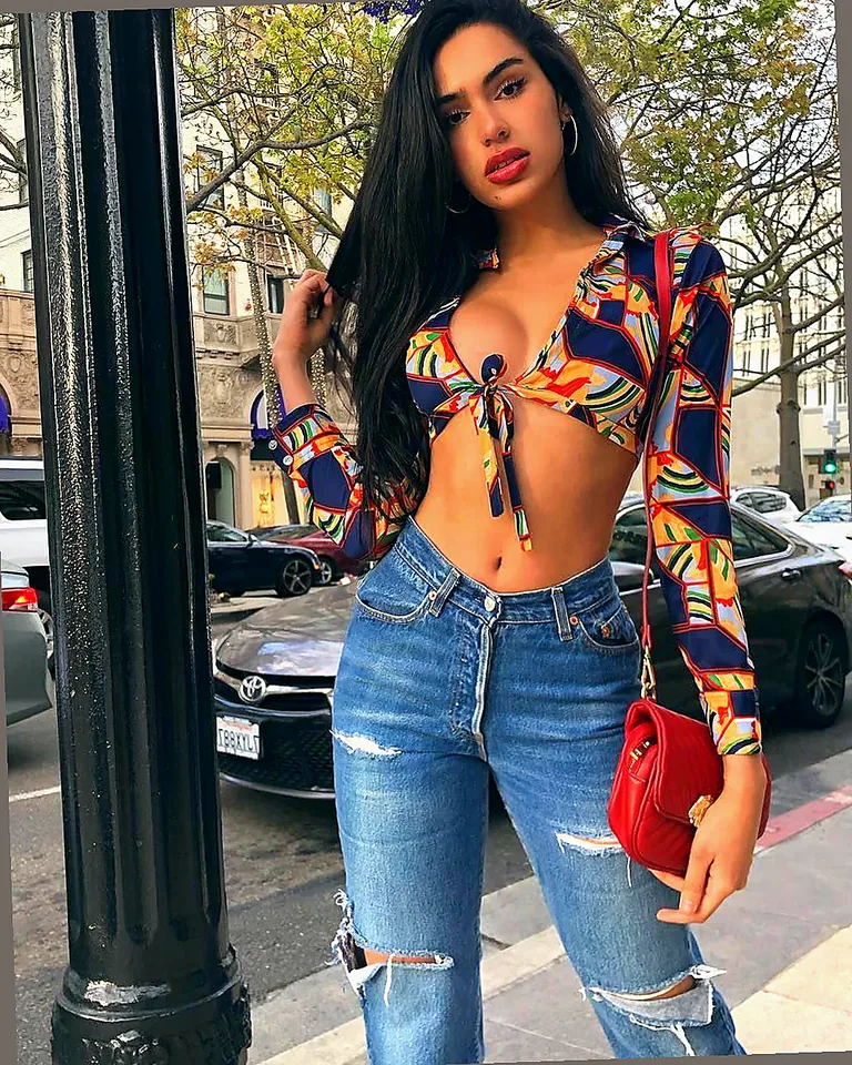 Olga - Kocaeli Escort (Eskort) | Gebze Escort (Eskort) | Olga | Restoran | Elite Girls VIP