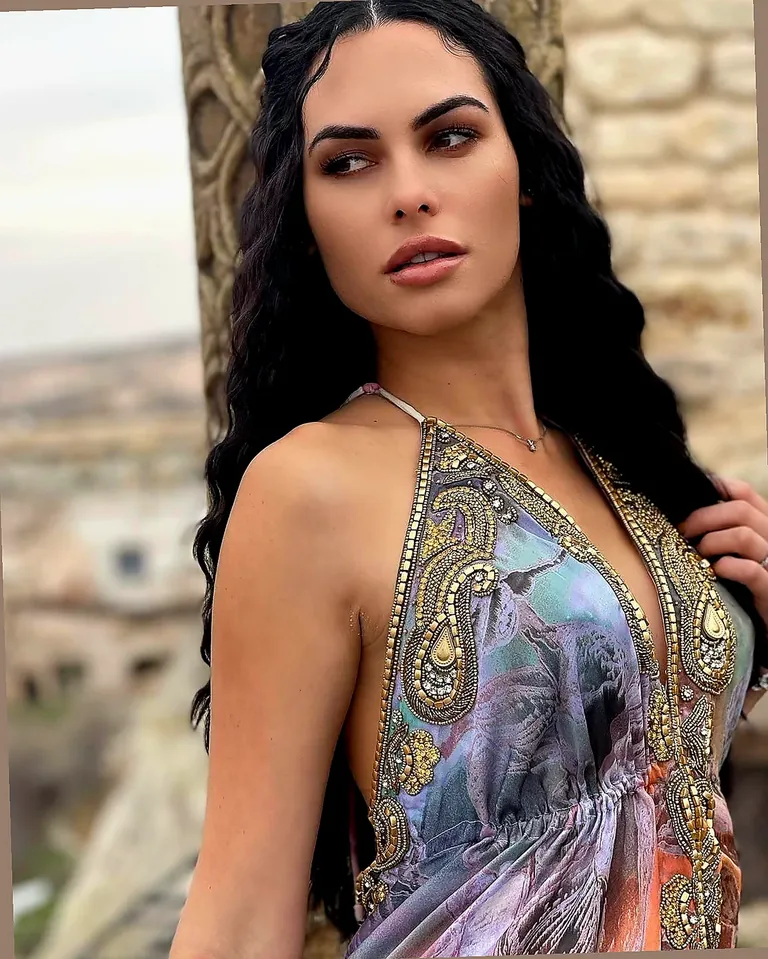 Eliza - Bursa Escort (Eskort) | Osmangazi Escort (Eskort) | Eliza | Ev | Elite Girls VIP