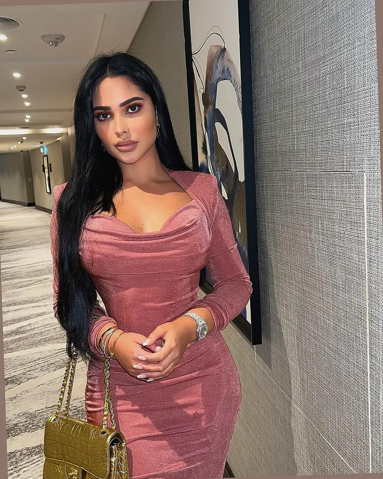 Valeri - Bursa Escort (Eskort) | Mudanya Escort (Eskort) | Valeri | Restoran | Elite Girls VIP