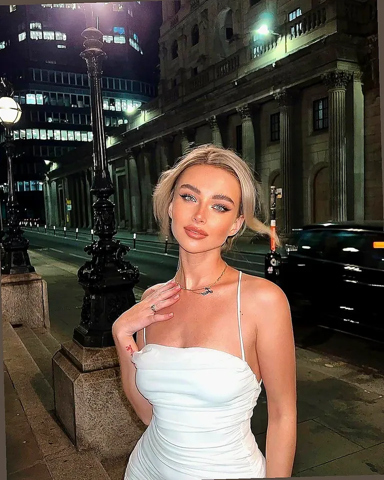 Evelina - Antalya Escort (Eskort) | Aksu Escort (Eskort) | Evelina | Randevu | Elite Girls VIP